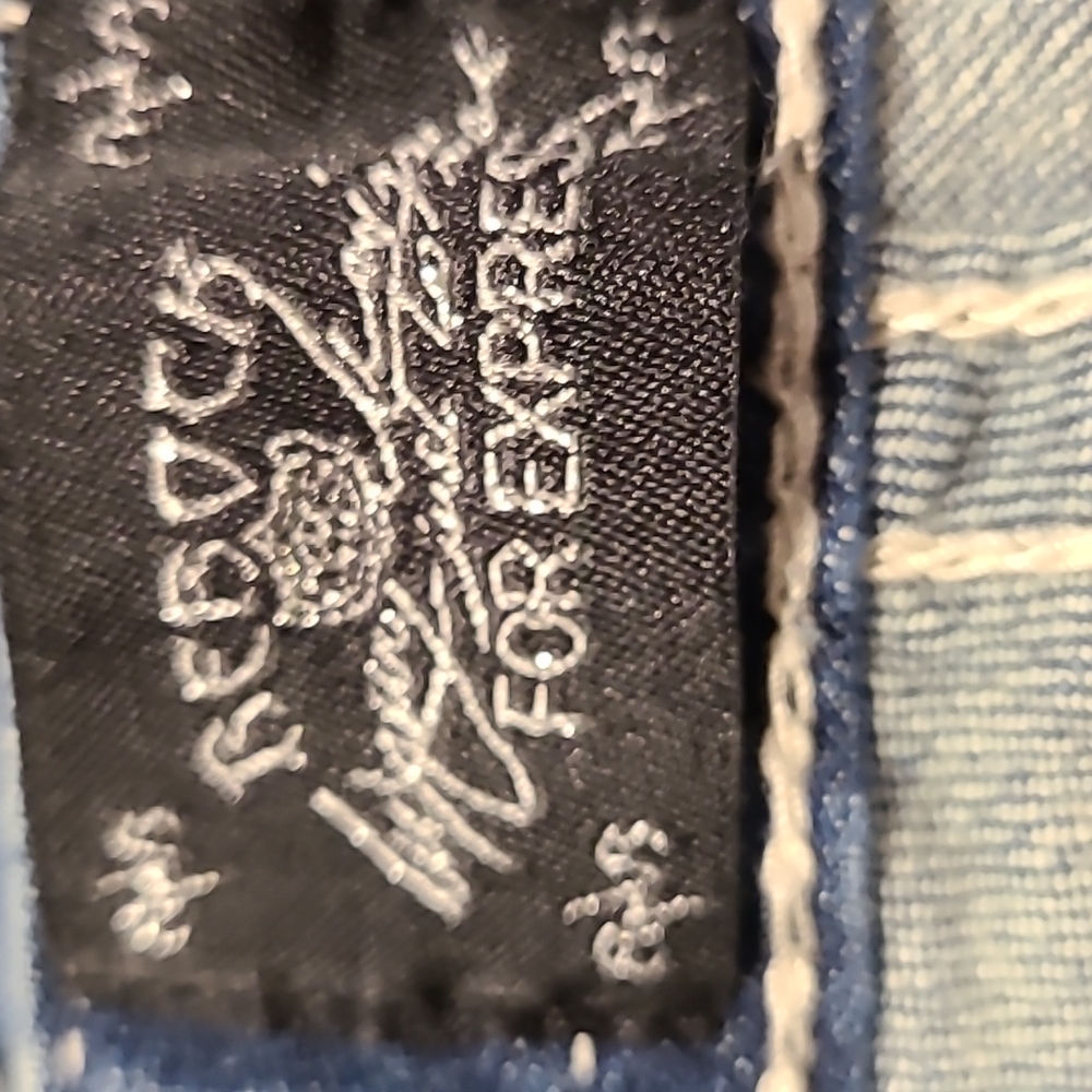 Rerock for Express, distressed, boot cut jeans. Size 8R. - Picture 2 of 10